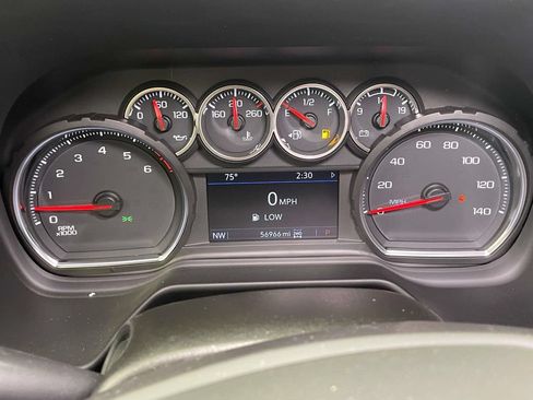 Used 2021 Chevrolet Tahoe RST AWD/4WD image 38