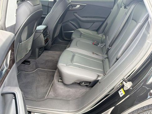 Used 2023 Audi Q8 Premium Plus w/ Premium Plus Package AWD/4WD image 15