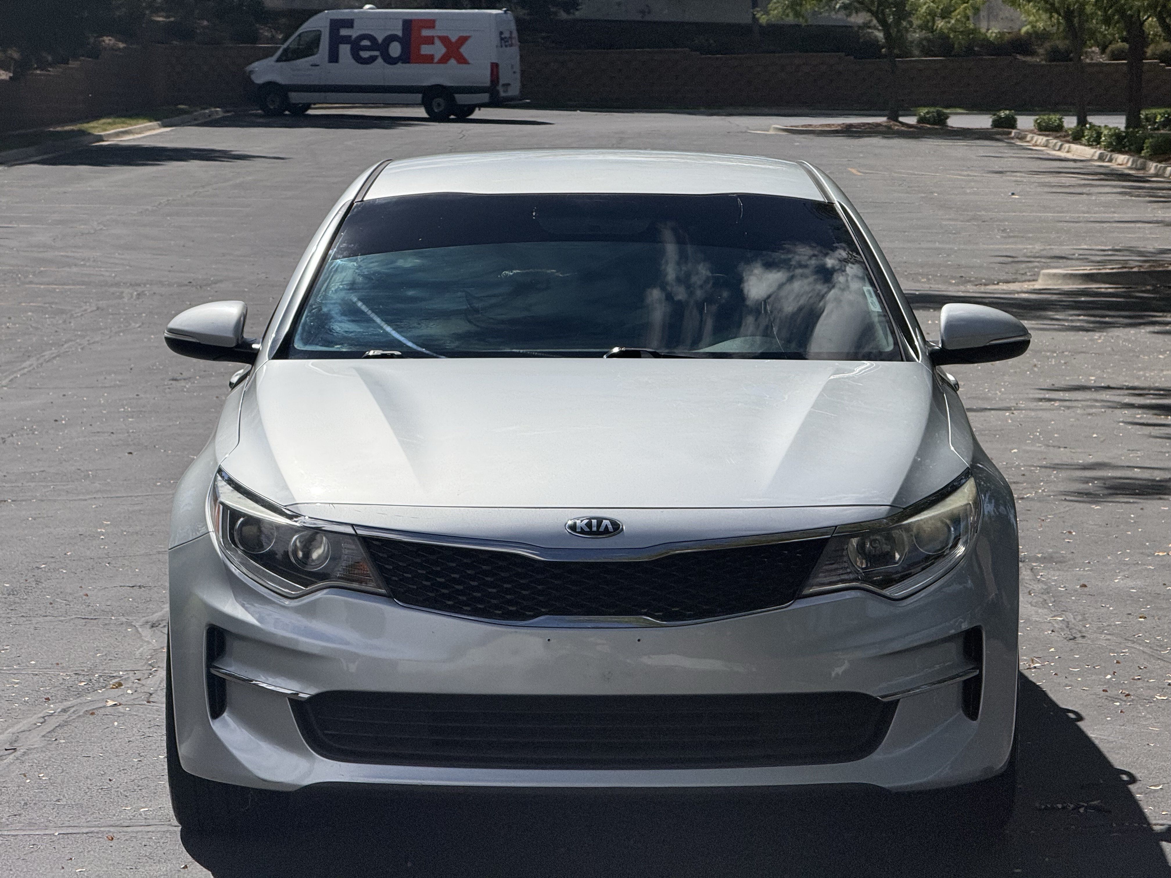 Used 2017 Kia Optima LX FWD image 2