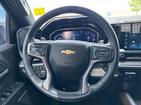 Certified 2023 Chevrolet Silverado 1500 High Country w/ Technology Package AWD/4WD image 15