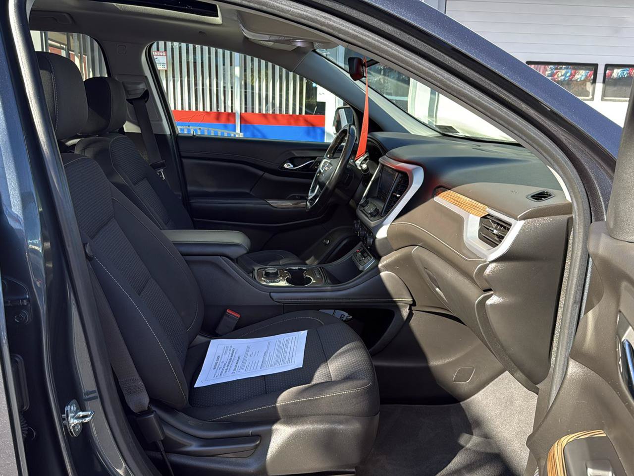 Used 2020 GMC Acadia SLE w/ Driver Convenience Package AWD/4WD image 29