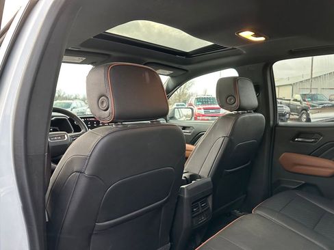 Used 2023 GMC Canyon AT4 image 22