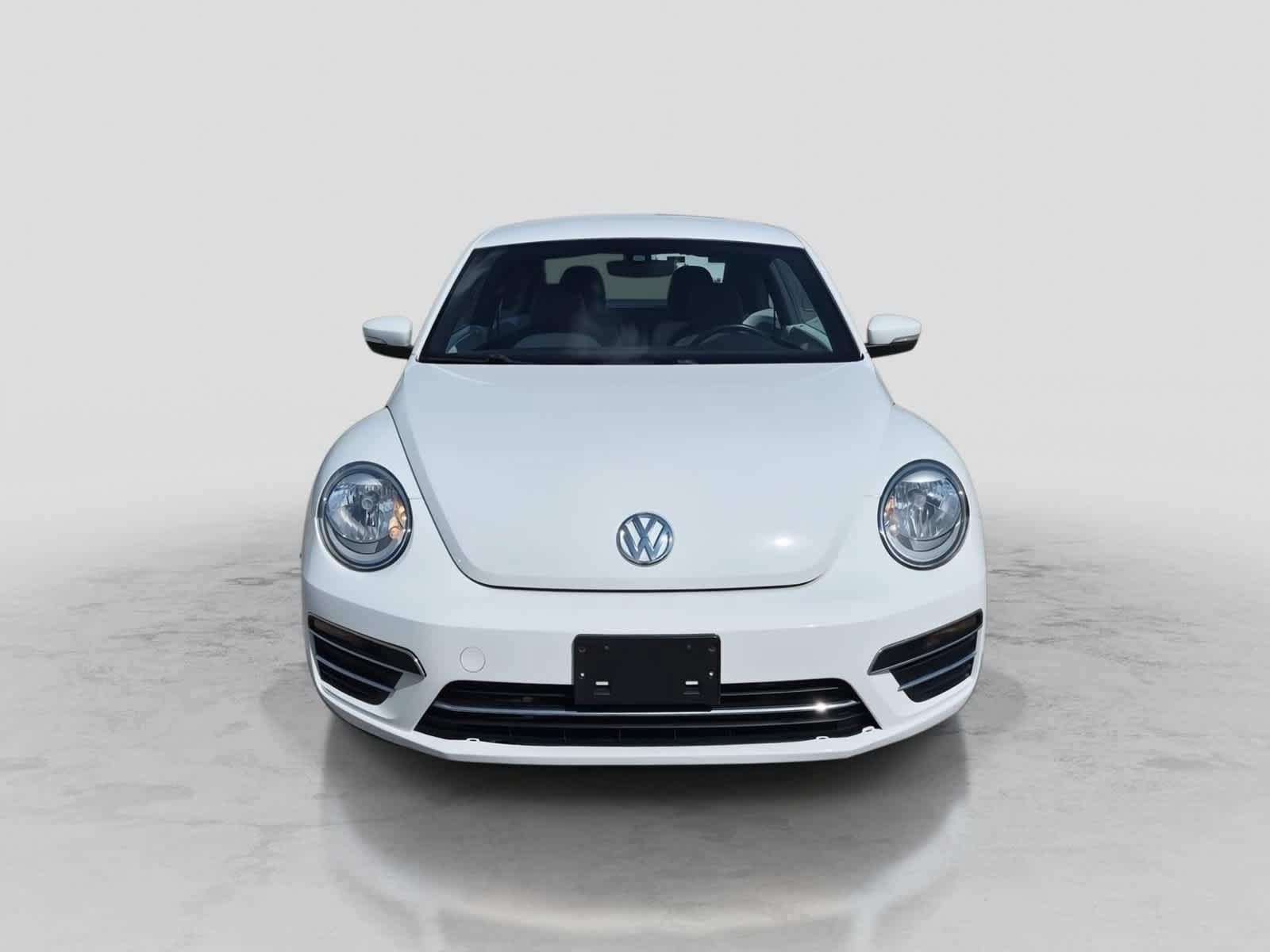 Used 2017 Volkswagen Beetle 1.8T SE FWD image 3
