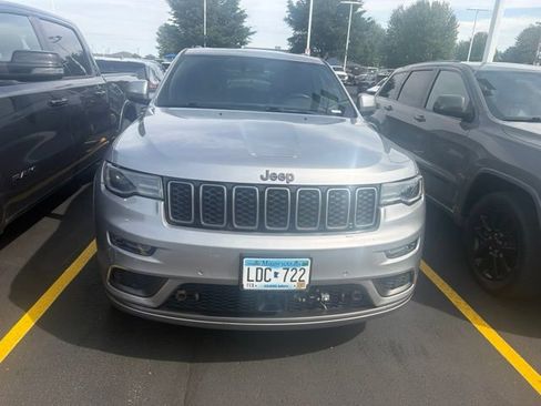 Used 2021 Jeep Grand Cherokee High Altitude AWD/4WD image 2