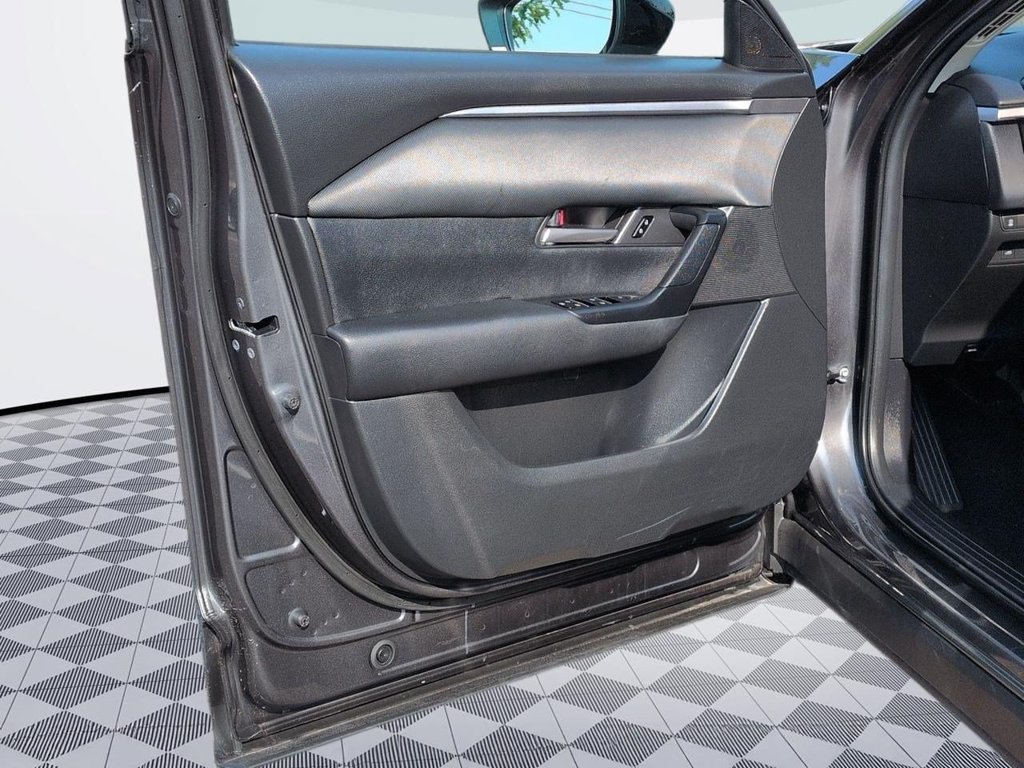 Used 2025 MAZDA CX-50 AWD 2.5 S w/ Preferred Package image 9