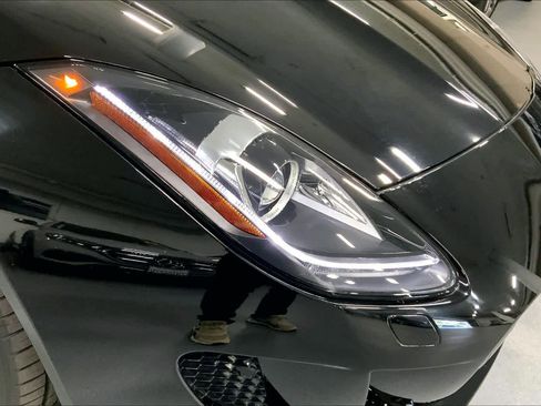 Used 2016 Jaguar F-TYPE Coupe image 24