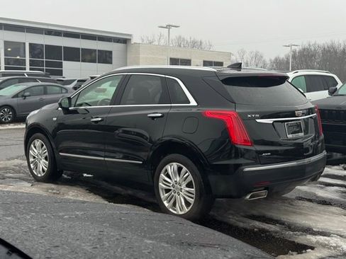 Used 2018 Cadillac XT5 Premium Luxury image 9
