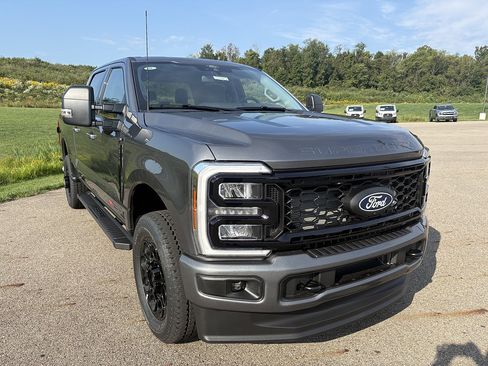 New 2027 Ford F350 XLT w/ XLT Premium Package AWD/4WD image 7