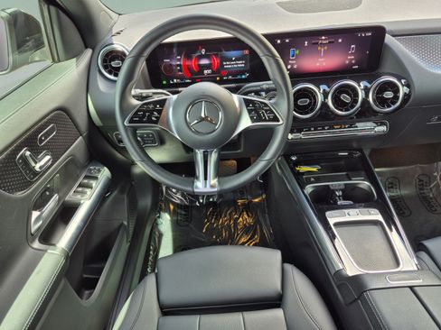 Used 2026 Mercedes-Benz GLA 250 image 14