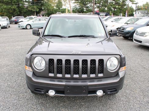 Used 2015 Jeep Patriot Limited AWD/4WD image 3