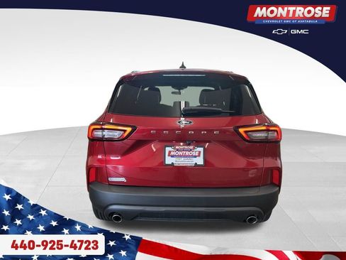 Used 2025 Ford Escape ST-Line w/ Cold Weather Package FWD image 4