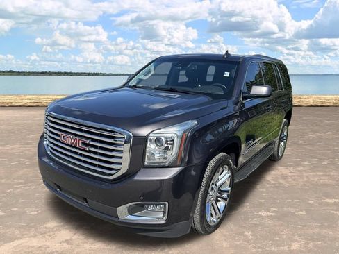 Used 2017 GMC Yukon SLT w/ Premium Edition RWD image 4