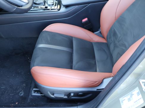 Certified 2025 MAZDA CX-30 Carbon image 41