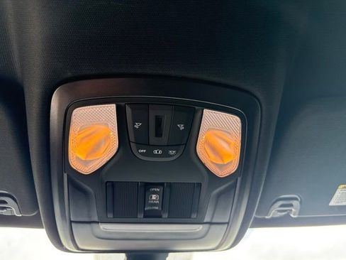 Certified 2022 RAM 1500 Big Horn AWD/4WD image 23