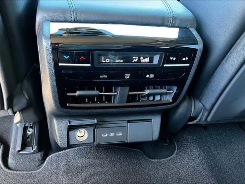 New 2026 Acura MDX SH-AWD image 18