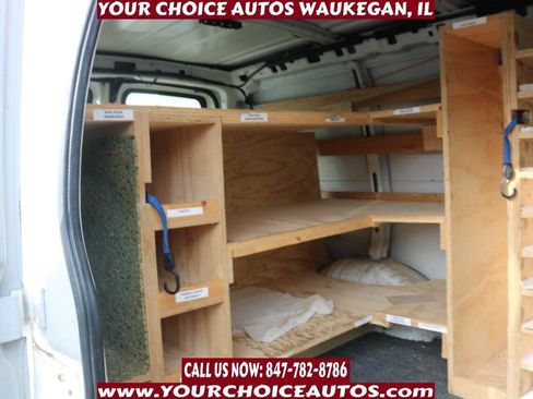 Used 2017 GMC Savana 2500 RWD image 24