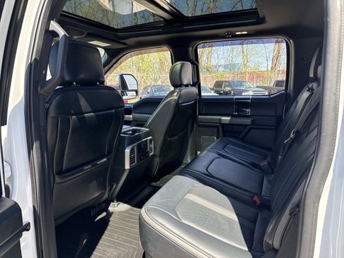 Used 2020 Ford F350 Platinum w/ FX4 Off-Road Package AWD/4WD image 24