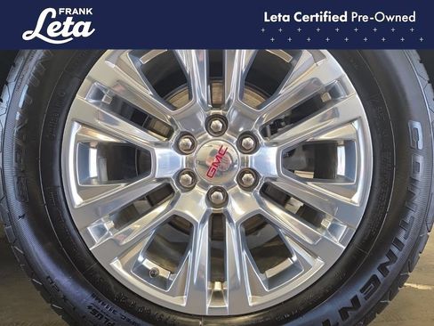 Used 2026 GMC Yukon Denali w/ Advanced Technology Package AWD/4WD image 15