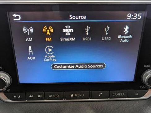 Used 2024 Nissan Sentra SV FWD image 27