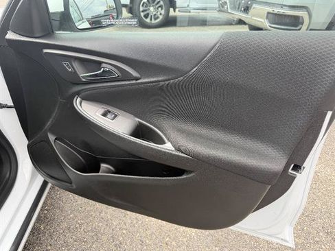 Used 2024 Chevrolet Malibu LT FWD image 17