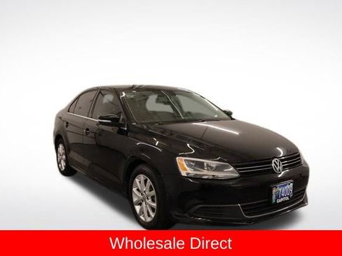 Used 2013 Volkswagen Jetta SE FWD image 1
