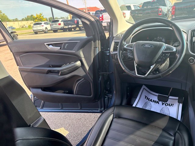 Used 2019 Ford Edge SEL w/ Equipment Group 201A FWD image 16