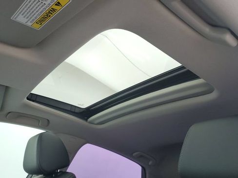 Used 2023 Honda Civic EX-L image 18