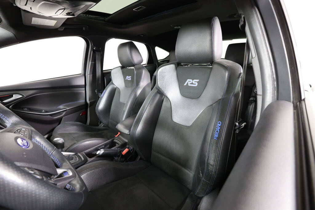 Used 2016 Ford Focus RS AWD/4WD image 11