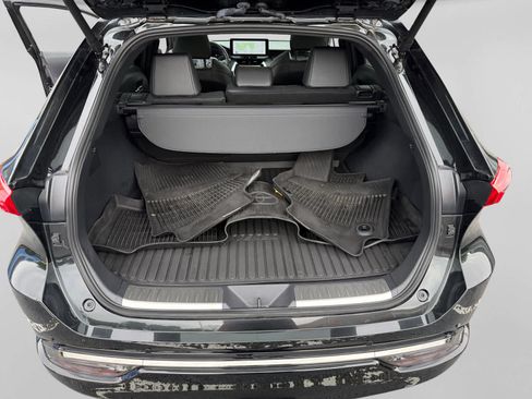 Used 2024 Toyota Venza Nightshade AWD/4WD image 23