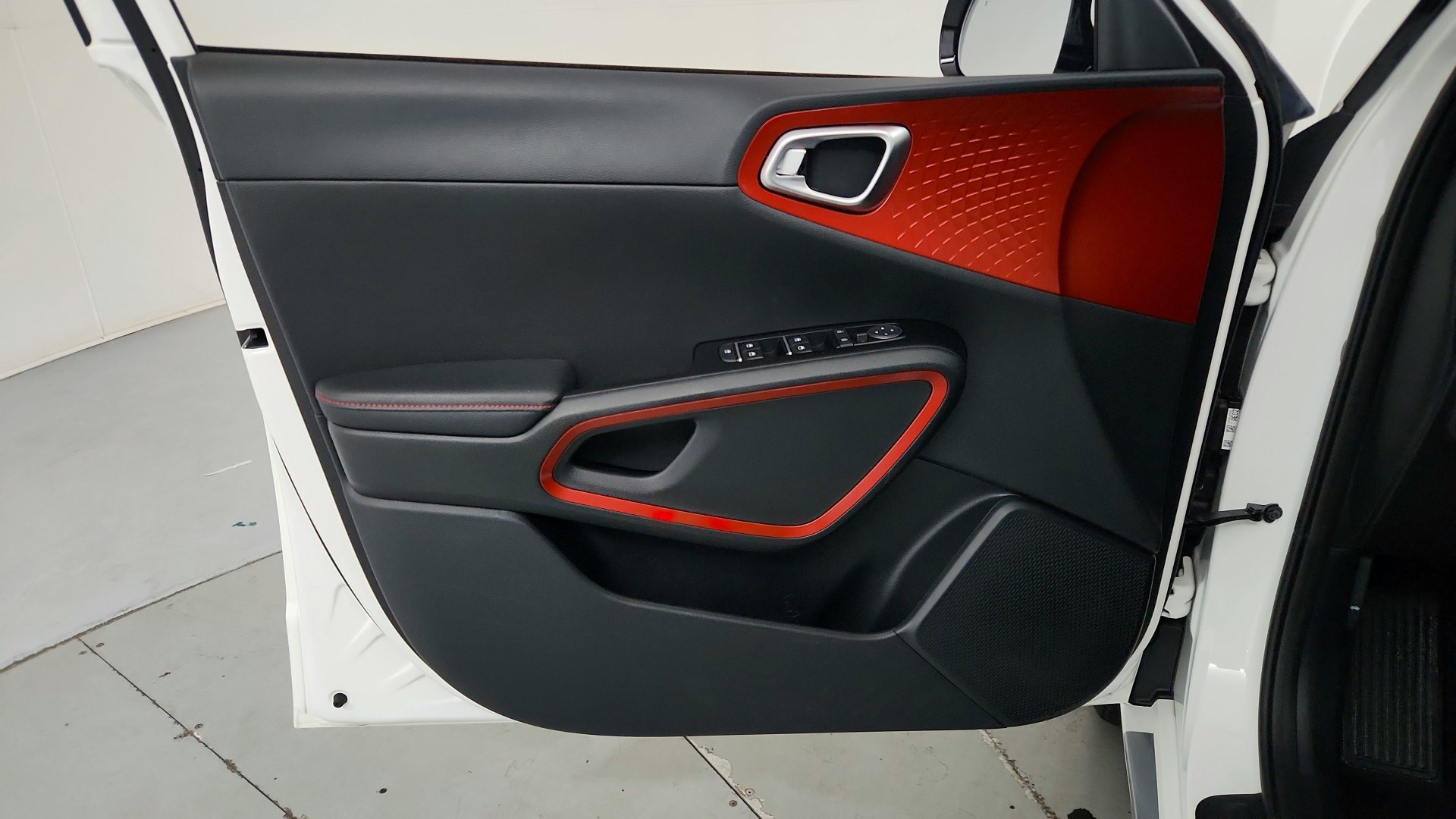Used 2023 Kia Soul GT-Line FWD image 16