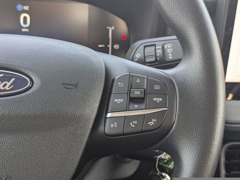 New 2025 Ford Maverick XL image 25