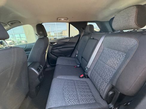 Used 2023 Chevrolet Equinox LT image 17