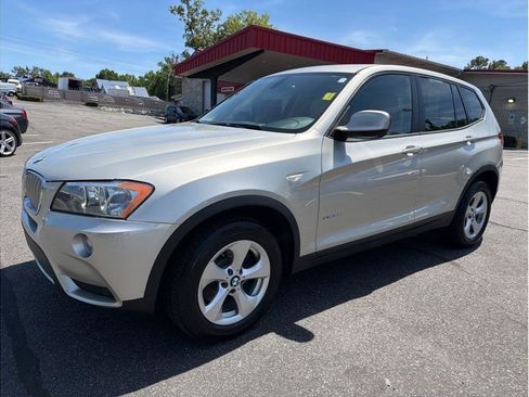 Used 2011 BMW X3 xDrive28i AWD/4WD image 3