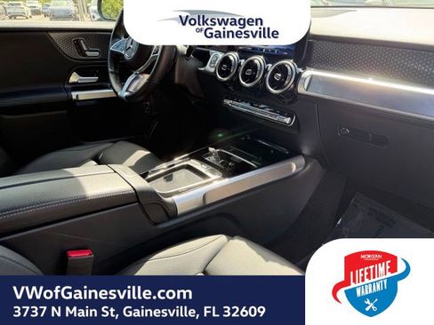 Used 2025 Mercedes-Benz GLB 250 image 10