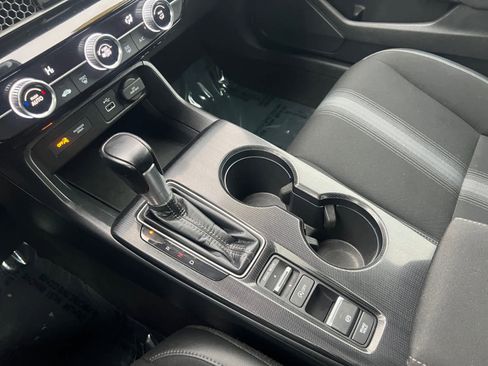Used 2022 Honda Civic Sport image 17