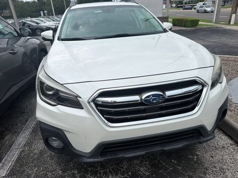 Used 2019 Subaru Outback 2.5i Limited w/ Popular Package #2 AWD/4WD image 5