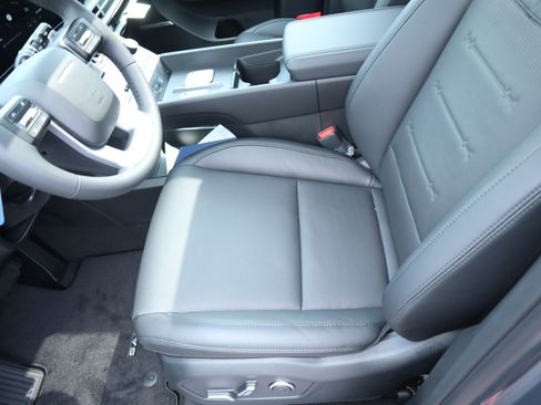 New 2026 Hyundai Santa Fe Limited FWD image 11