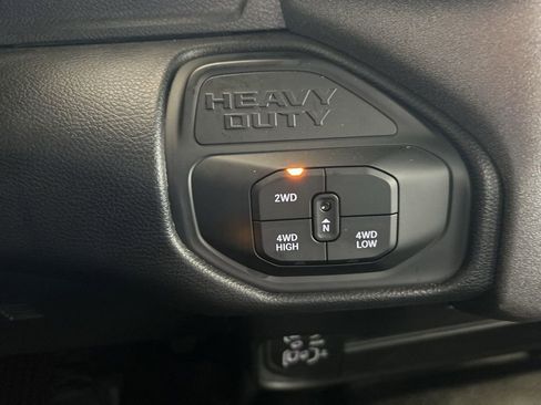 Used 2025 RAM 3500 Tradesman w/ Chrome Appearance Group image 45