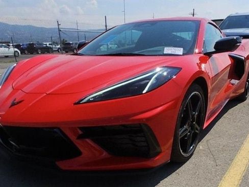 Used 2024 Chevrolet Corvette Stingray Preferred Cpe w/ 2LT RWD image 3