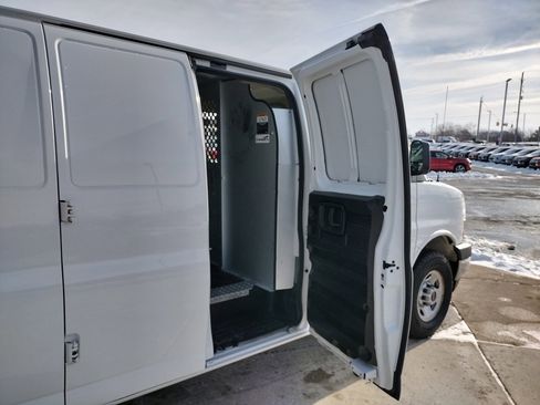 Used 2020 GMC Savana 2500 Work Van image 14