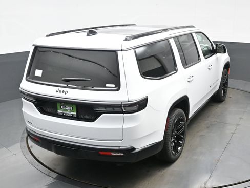 New 2026 Jeep Grand Wagoneer Limited AWD/4WD image 23