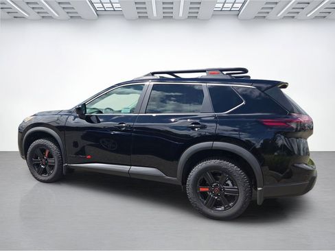 New 2026 Nissan Rogue SV AWD/4WD image 7