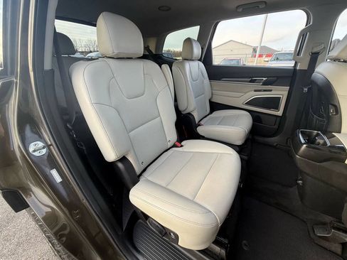 Used 2021 Kia Telluride S AWD/4WD image 13
