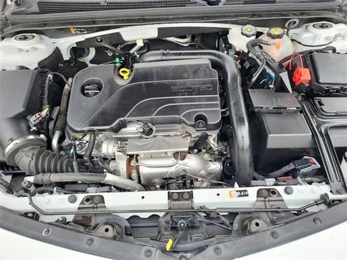 Used 2024 Chevrolet Malibu LT image 30