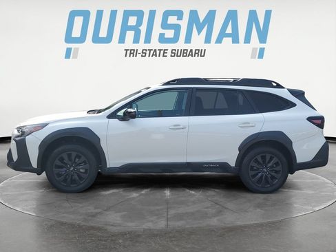 Used 2023 Subaru Outback Onyx Edition AWD/4WD image 3