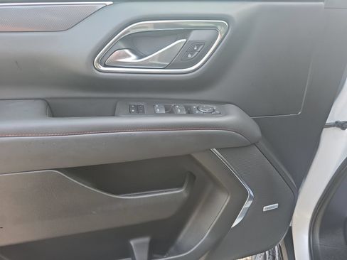 Used 2022 Chevrolet Tahoe RST w/ Luxury Package RWD image 16