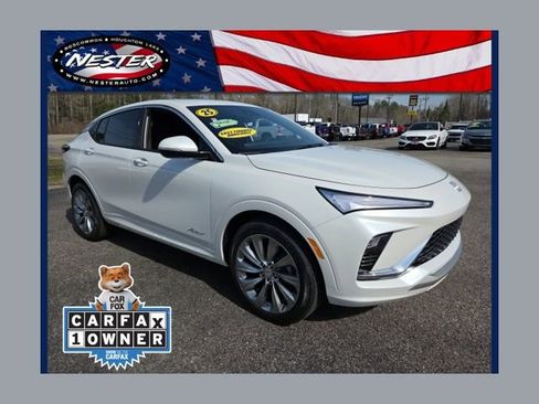 Used 2025 Buick Envista Avenir image 1