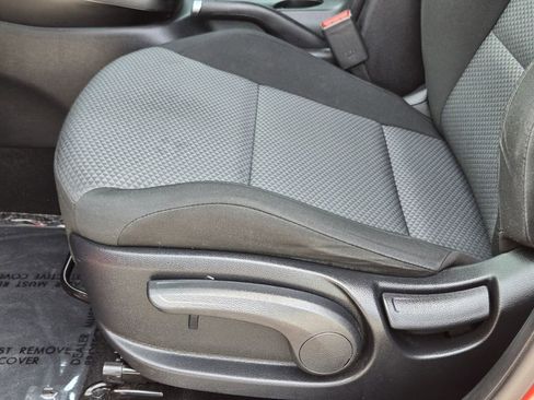 Used 2023 Kia Soul LX FWD image 26