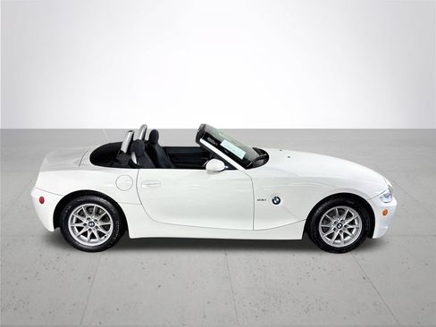 Used 2005 BMW Z4 2.5i RWD image 5