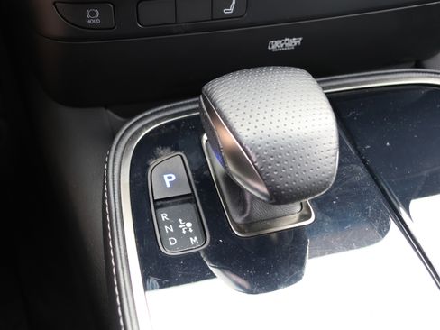 Used 2023 Lexus LS 500 F Sport image 24